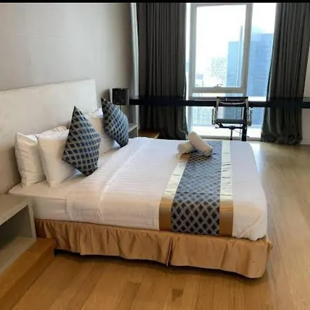 The Platinum Klcc By Crystal Apartment Kuala Lumpur Luaran gambar